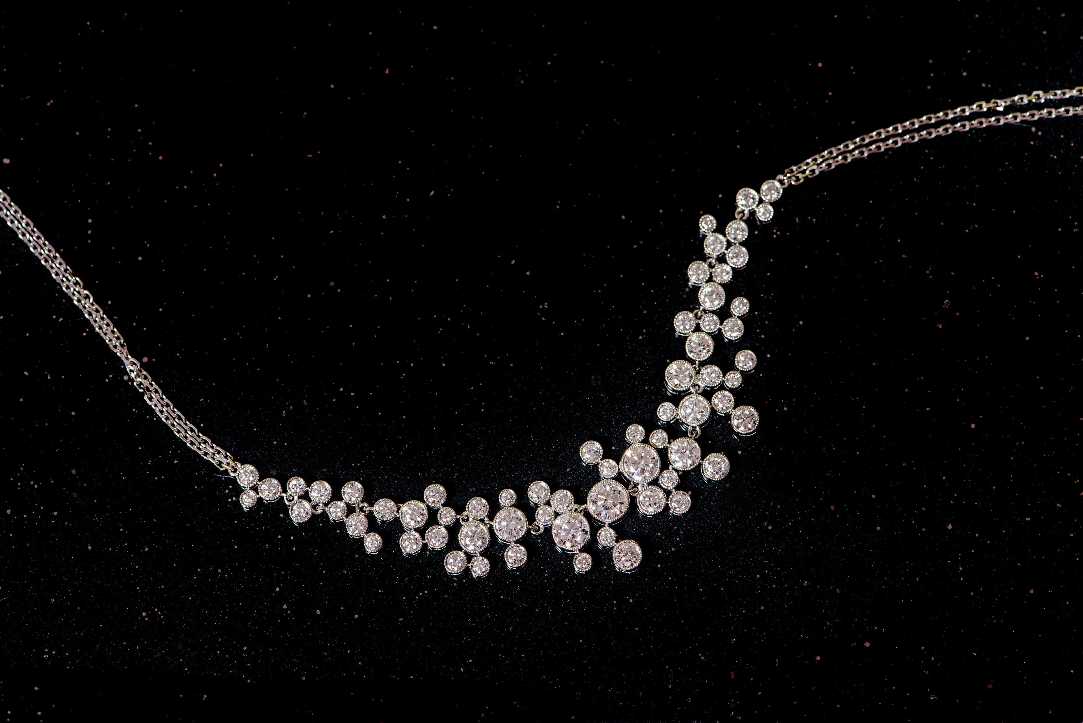 Prosecco Delux diamond necklace in white gold