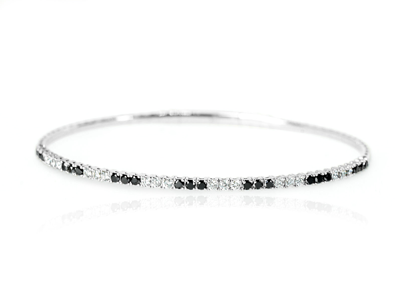 "Ranya" Black Diamond Bangle