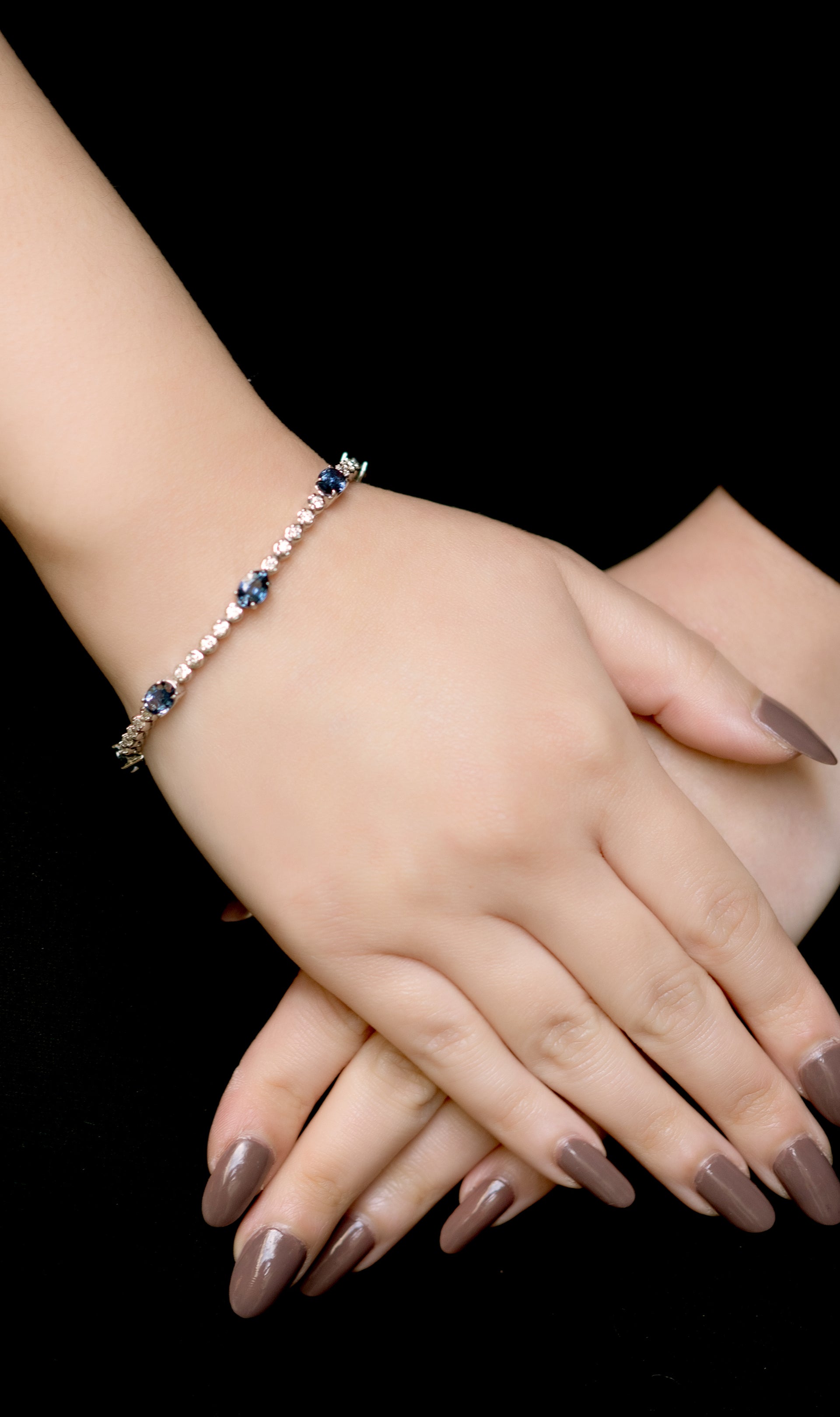"Azurine" Sapphire & Diamond Bracelet
