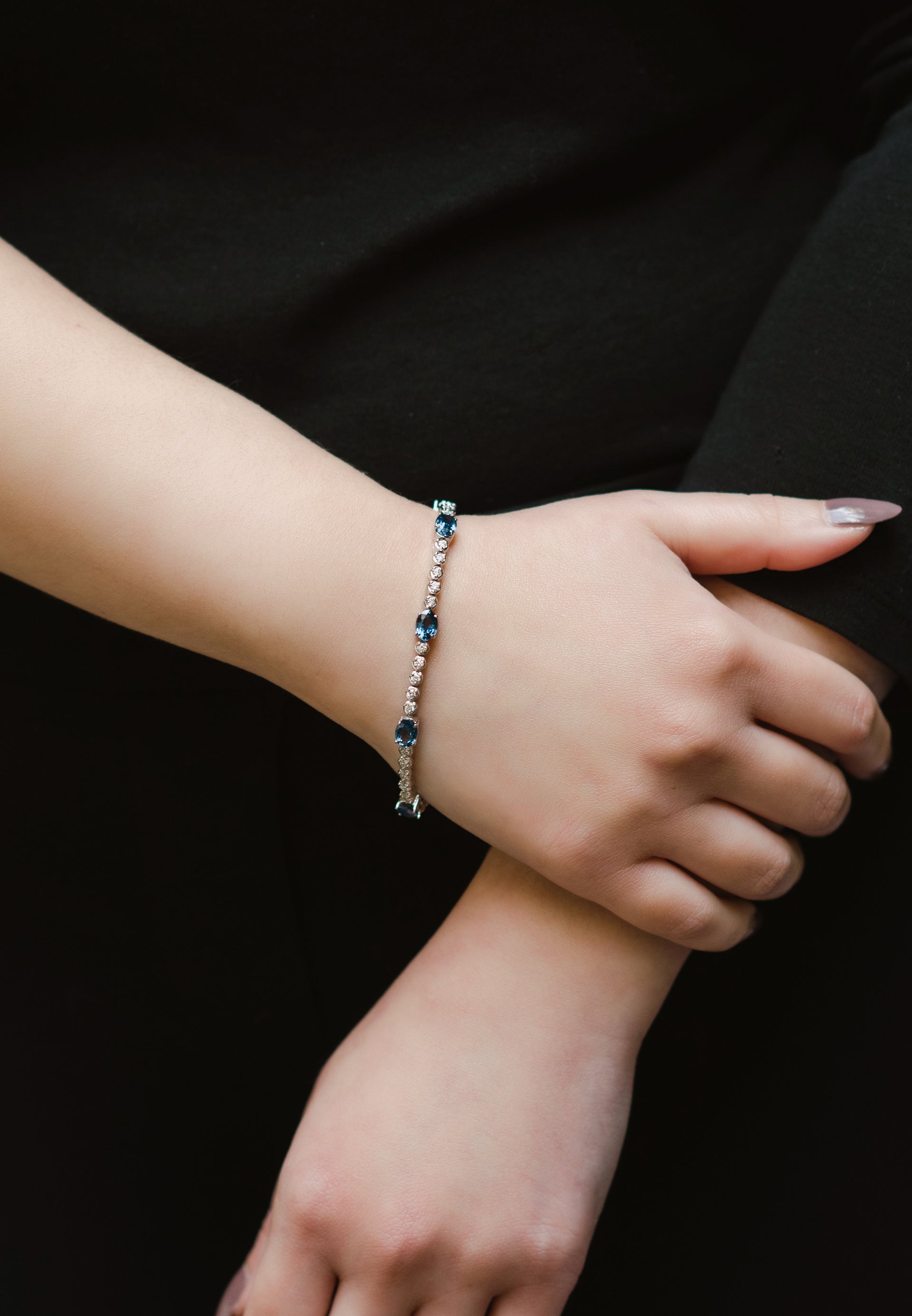 Diamond and sapphire tennis bracelet. Oval sapphires set between 5 diamonds. Local SF jewelery, San francisco, Luxury, hand made, Bay area, gift for her